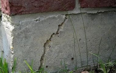 Как правильно выполнить ремонт фундамента при его оседании: методики и подходы